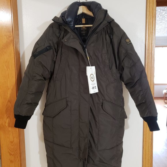 Kanuk Moma Winter Jacket - Picture 2 of 12